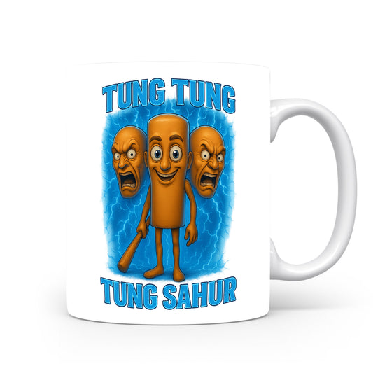 Hrnek s italským brainrotem – Tung Tung Tung Sahur — modrá aura (3 hlavy)