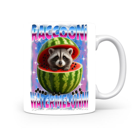 Hrnek s italským brainrotem – Racconi Watermeloni — mýval v melounu