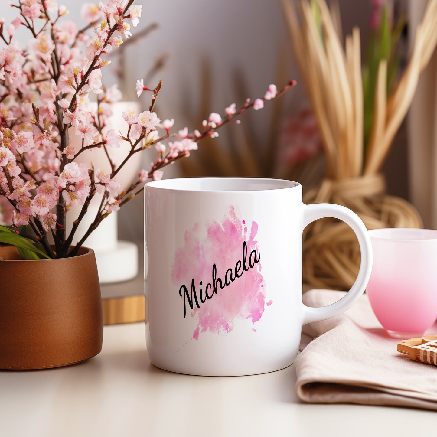 Hrnek se jménem Michaela – růžový akvarel