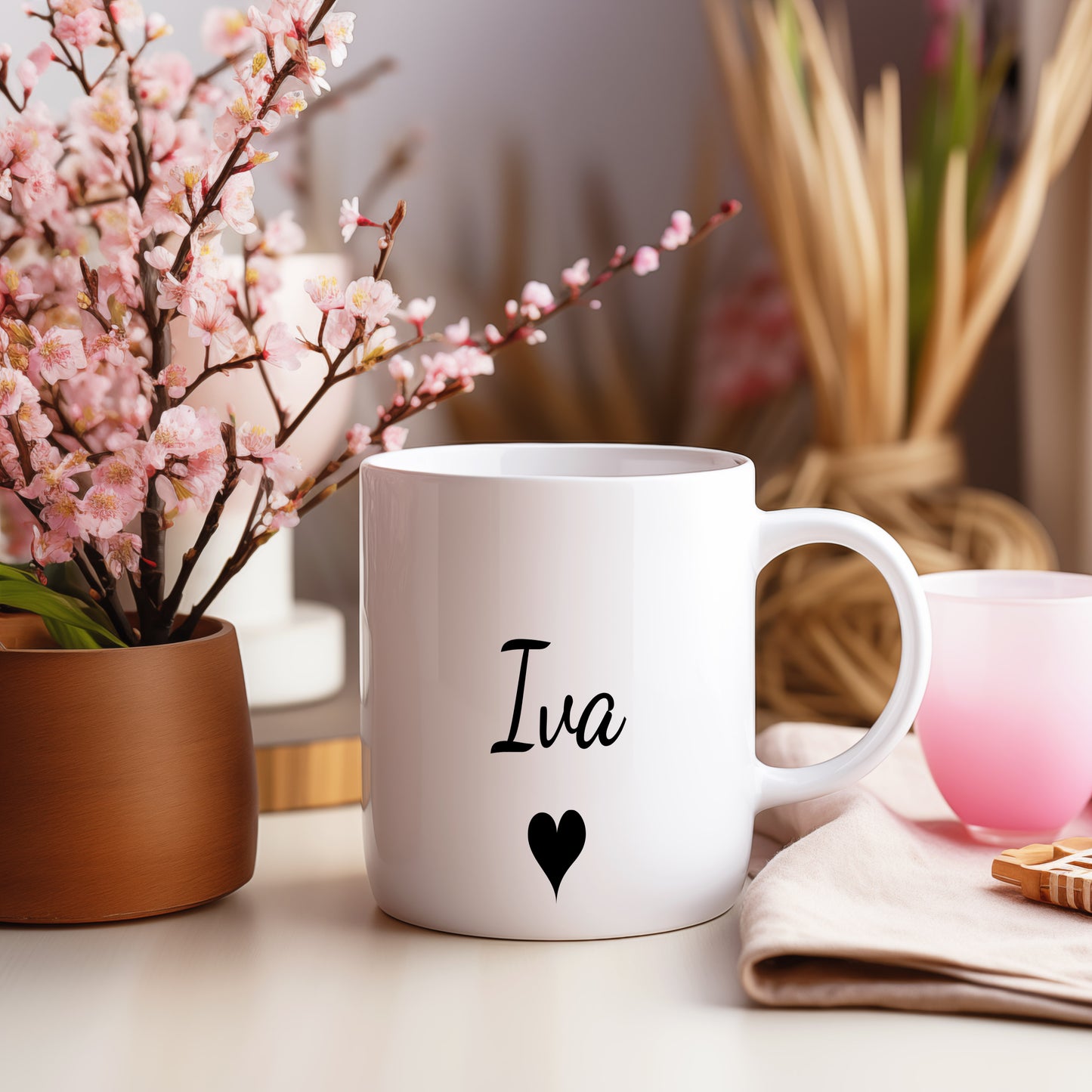 Hrnek se jménem Iva – romantický styl se srdcem