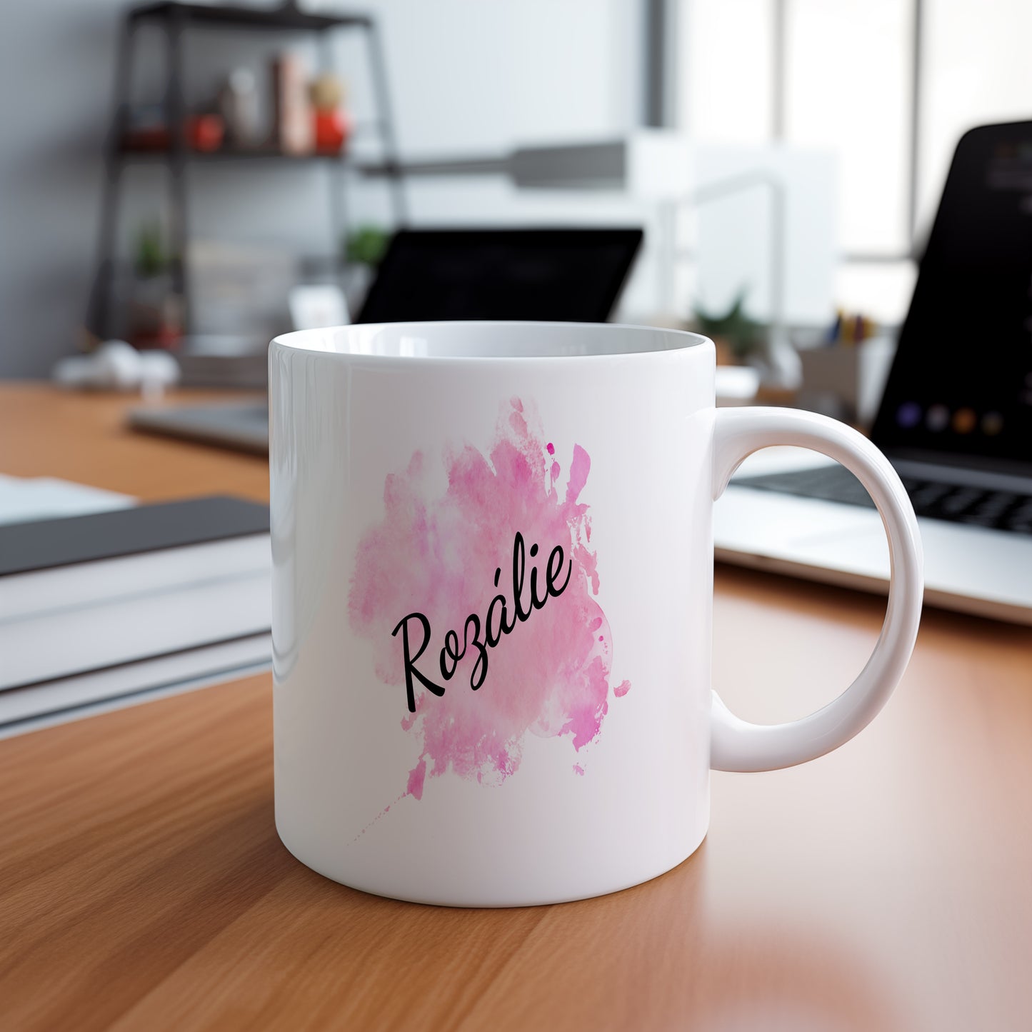 Hrnek se jménem Rozálie – růžový akvarel