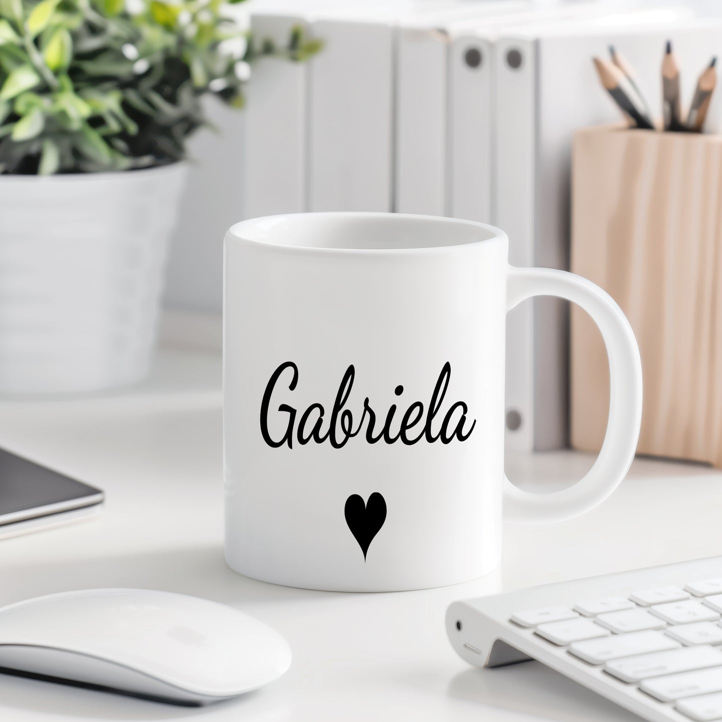 Hrnek se jménem Gabriela – romantický styl se srdcem