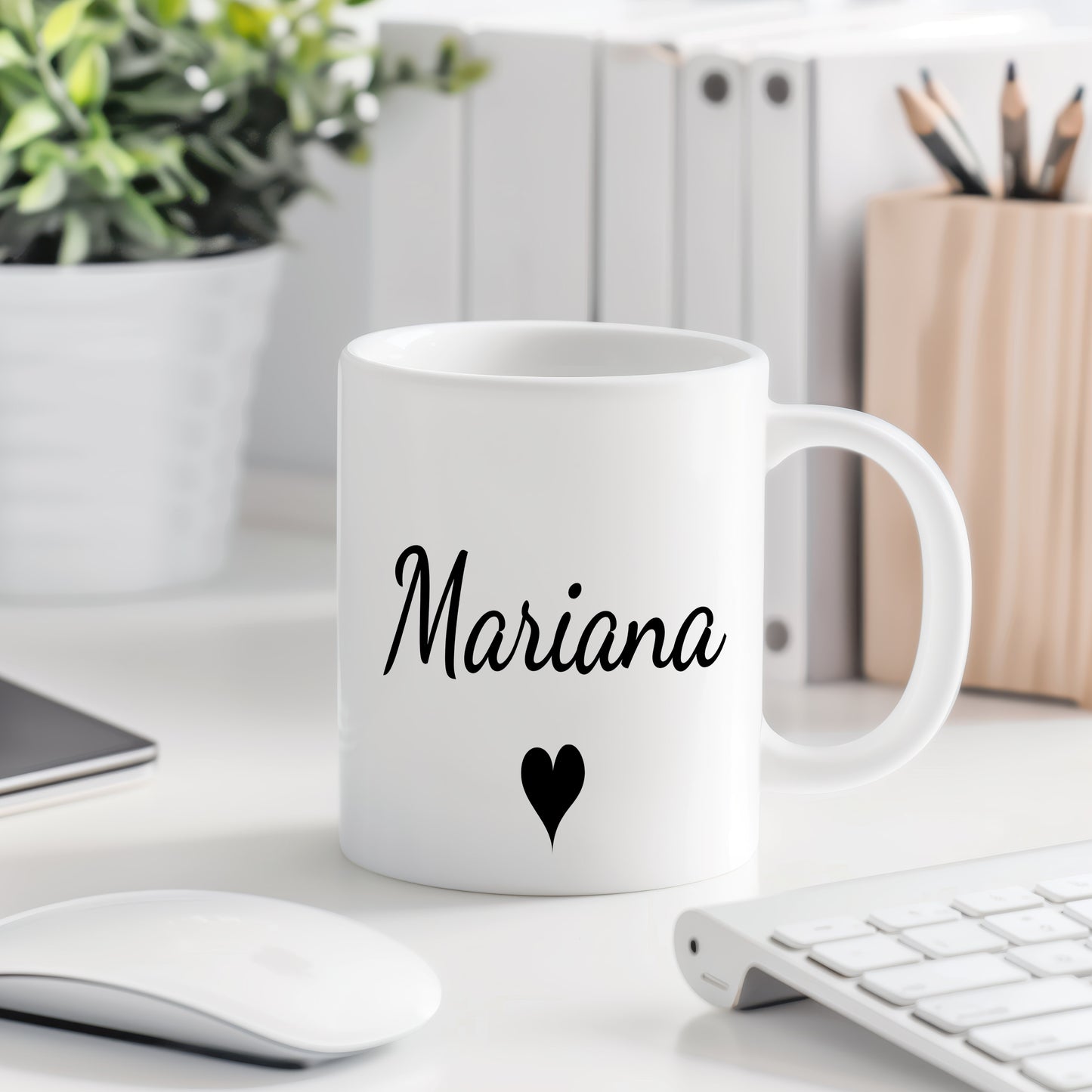 Hrnek se jménem Mariana – romantický styl se srdcem
