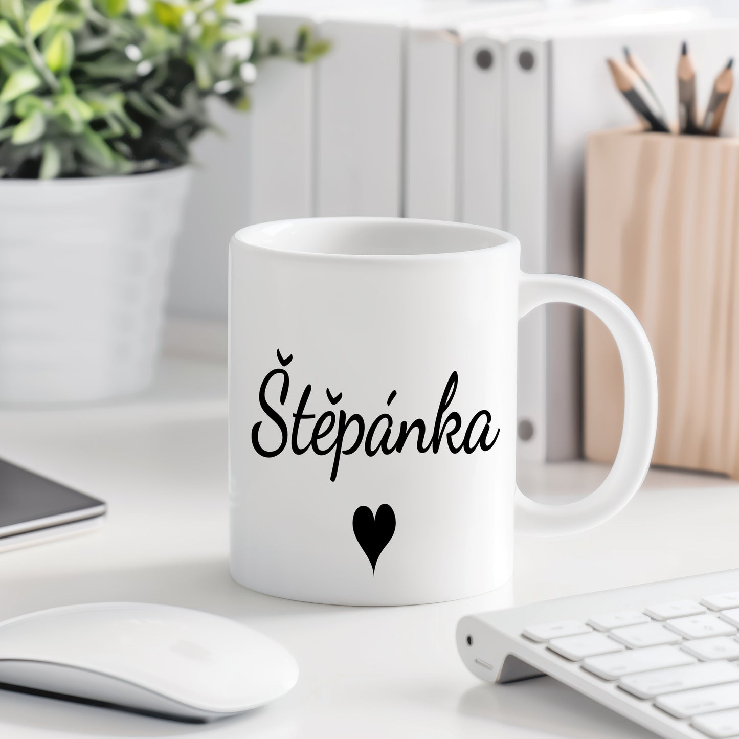 Hrnek se jménem Štěpánka – romantický styl se srdcem