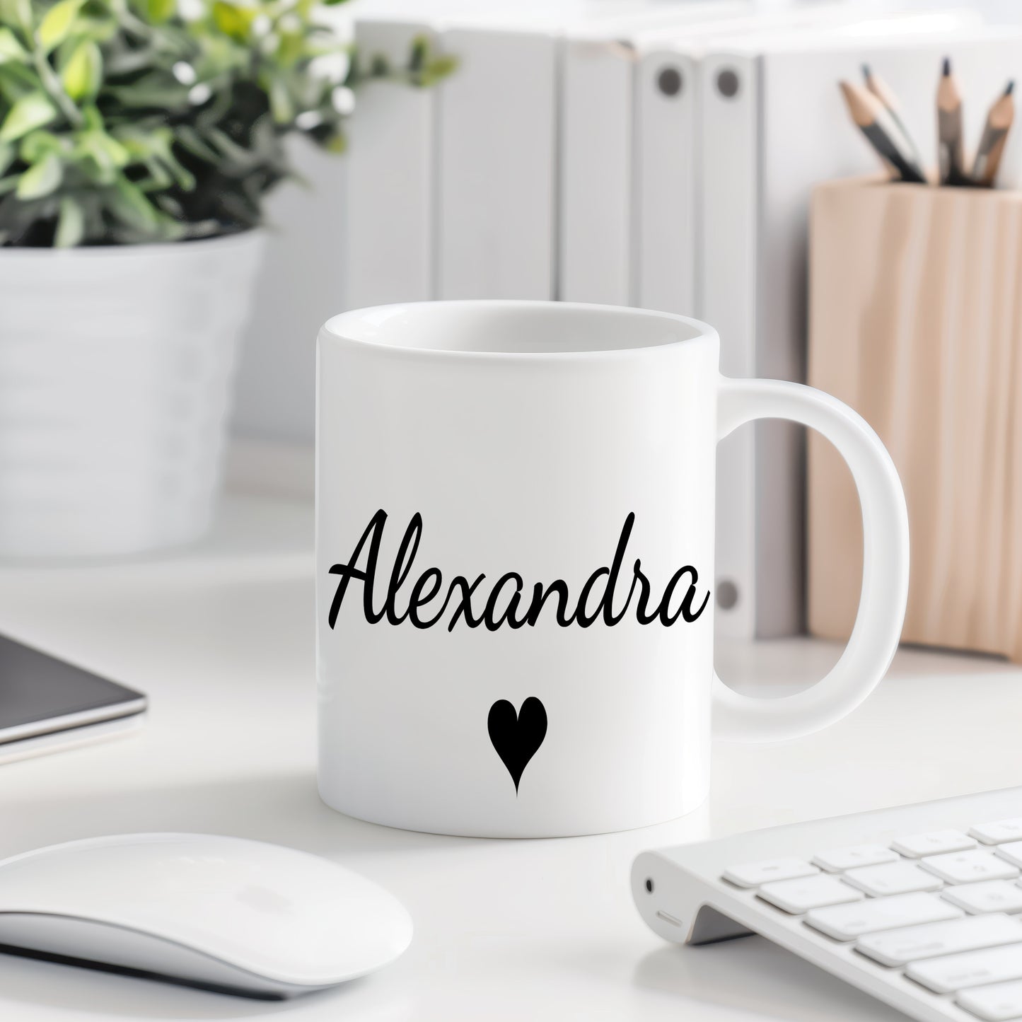 Hrnek se jménem Alexandra – romantický styl se srdcem