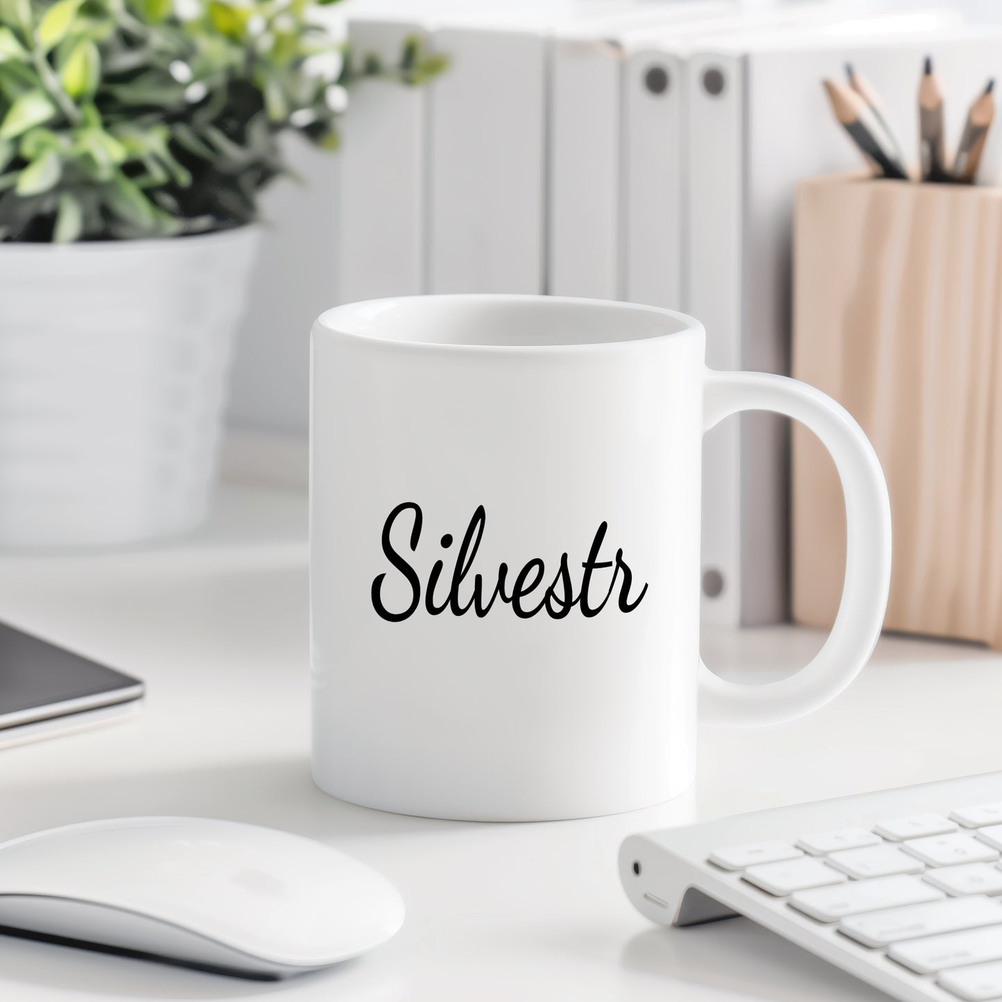 Hrnek se jménem Silvestr – minimalistický styl pro muže