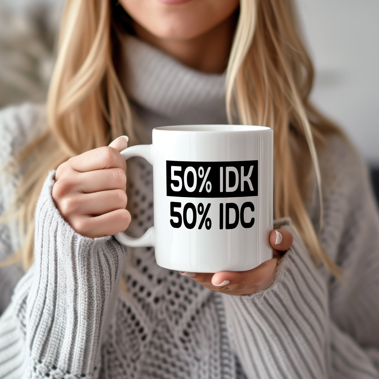 Hrnek s vtipným nápisem – 50% IDK