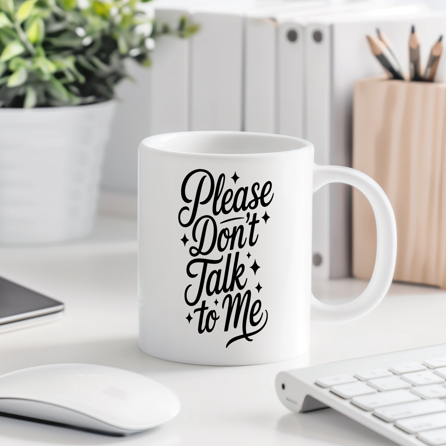 Hrnek s vtipným nápisem – Please Don't Talk