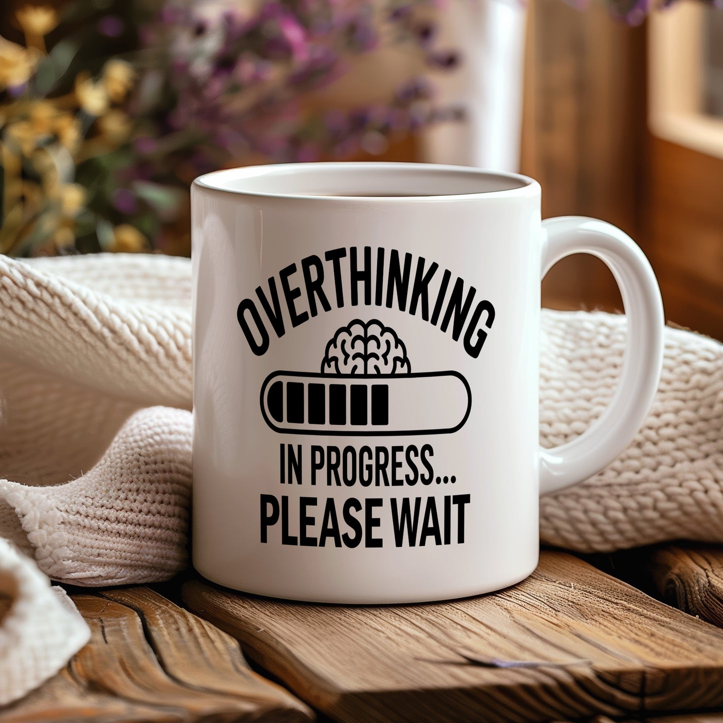 Hrnek s vtipným nápisem – Overthinking