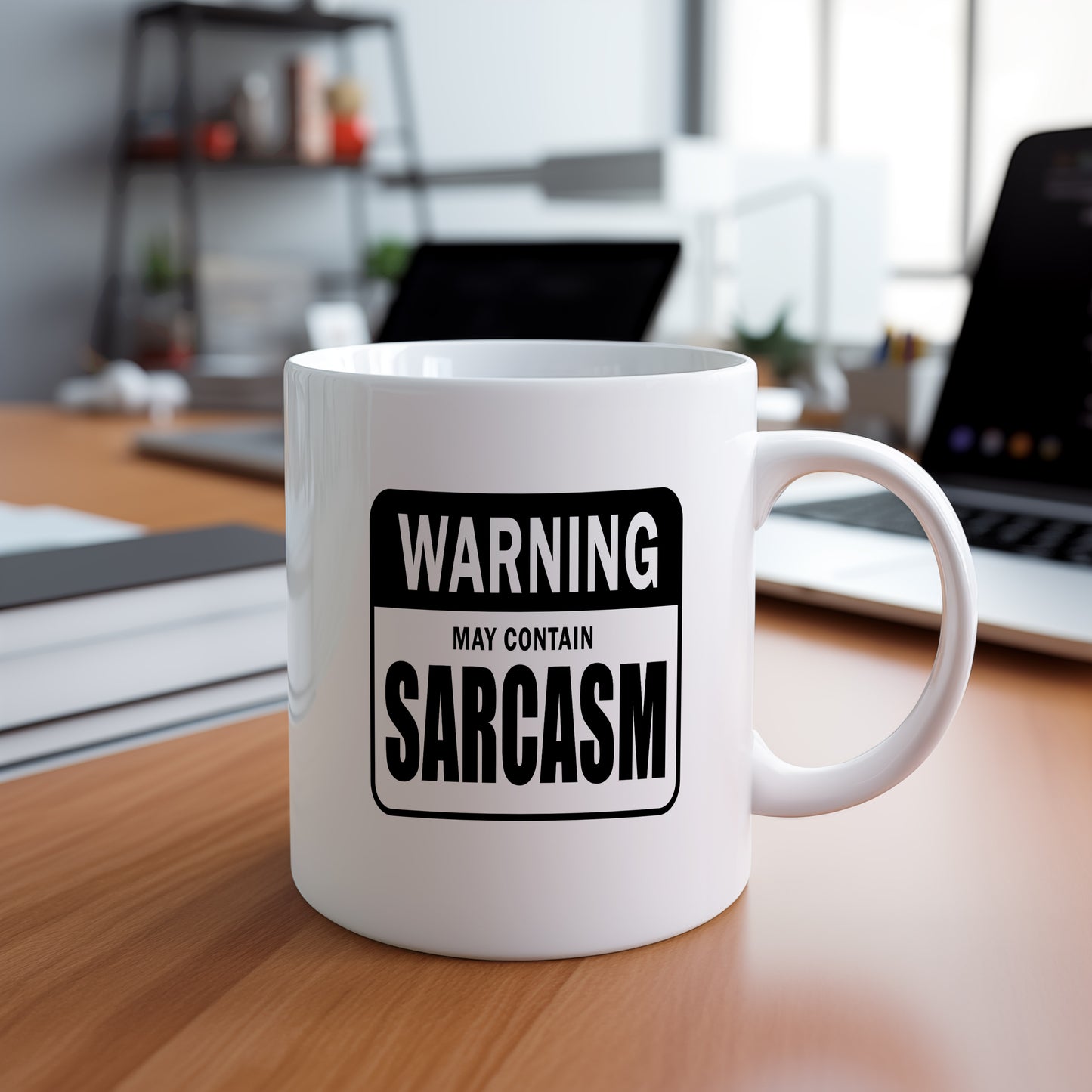 Hrnek s vtipným nápisem – WARNING