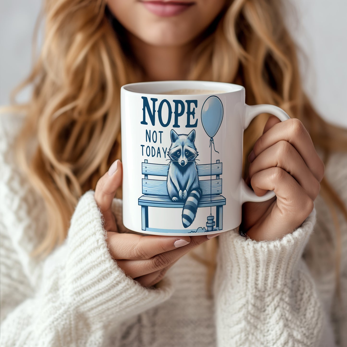 Hrnek s vtipným nápisem – NOPE – modro-bílý motiv