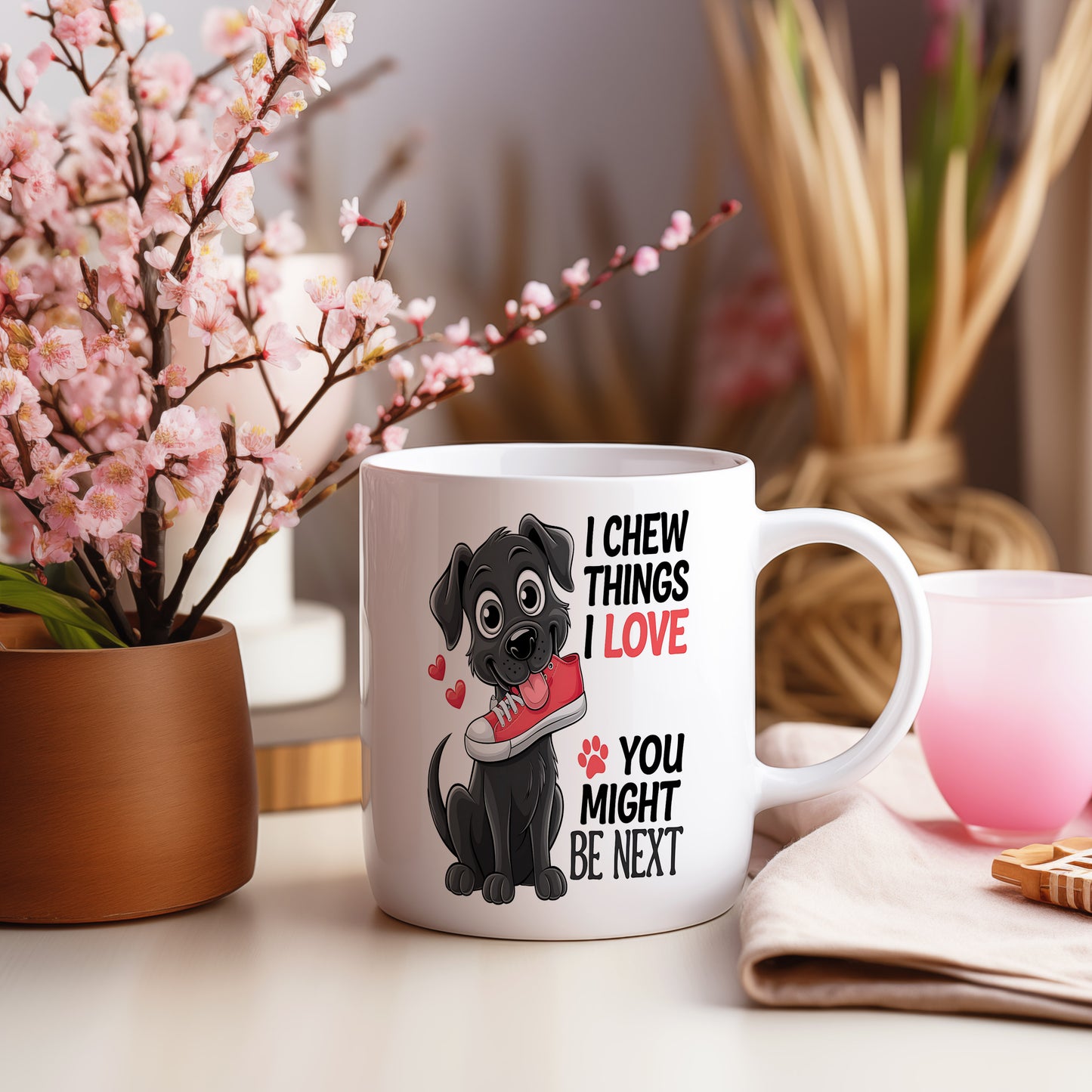 Hrnek s vtipným nápisem – I CHEW THINGS