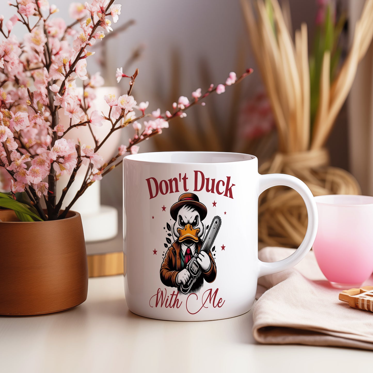 Hrnek s vtipným nápisem – Don't Duck