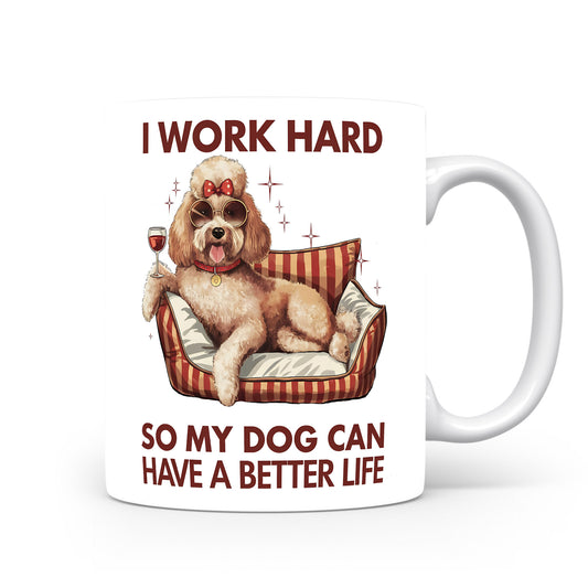 Hrnek s vtipným nápisem – I WORK HARD