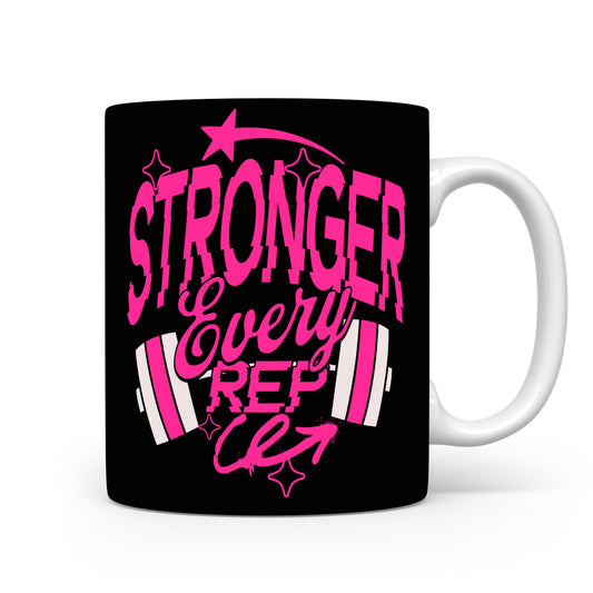 Hrnek s motivačním citátem – Stronger Every Rep