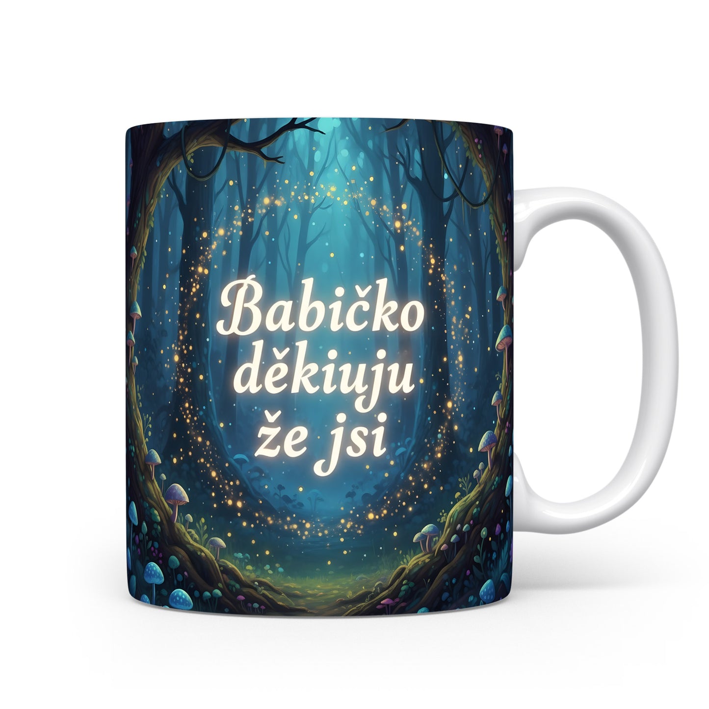 Hrnek s motivem magického lesa a nápisem Babičko děkuju že jsi.