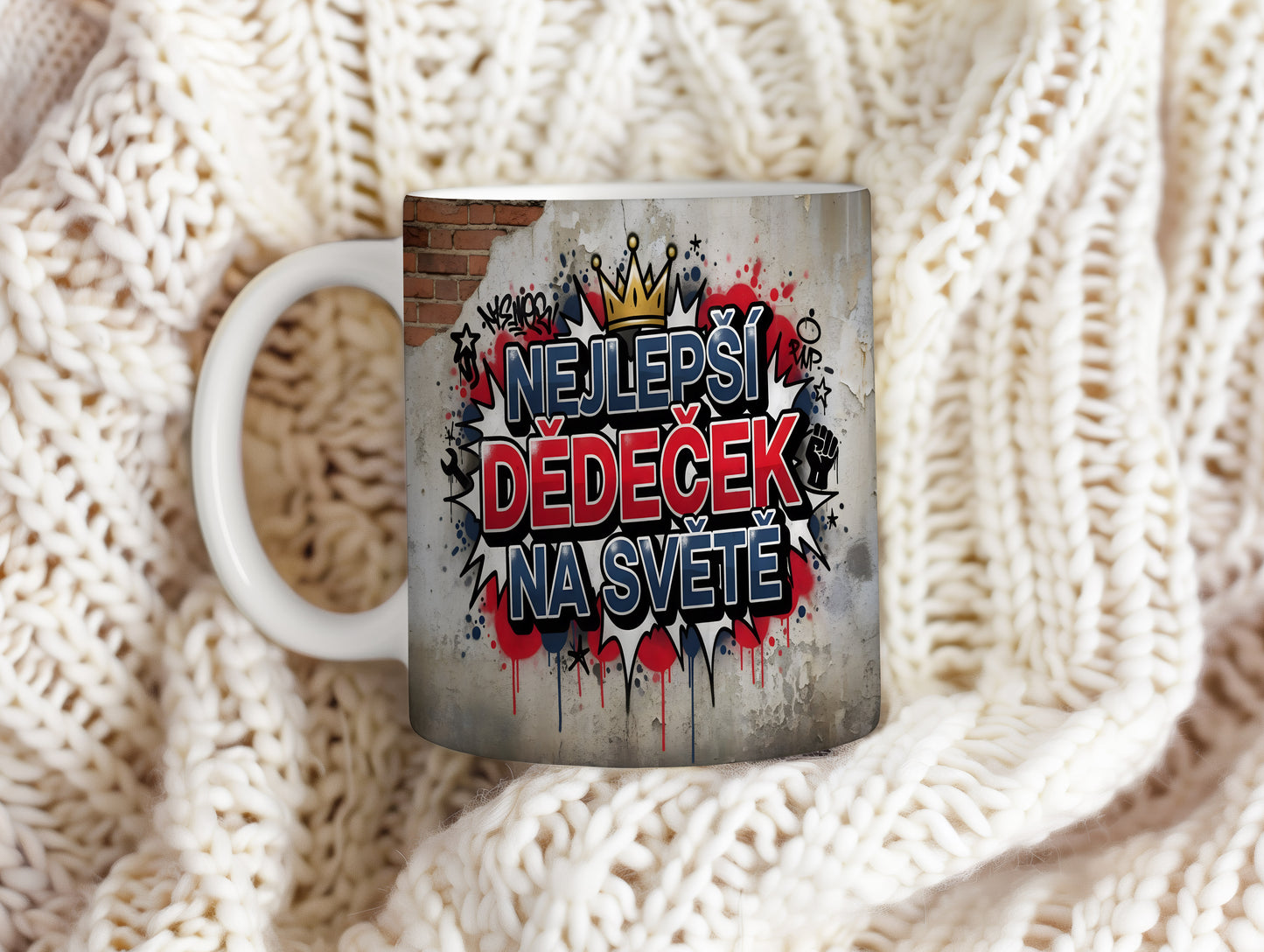 Hrnek s graffiti motivem a nápisem NEJLEPŠÍ DĚDEČEK NA SVĚTĚ.