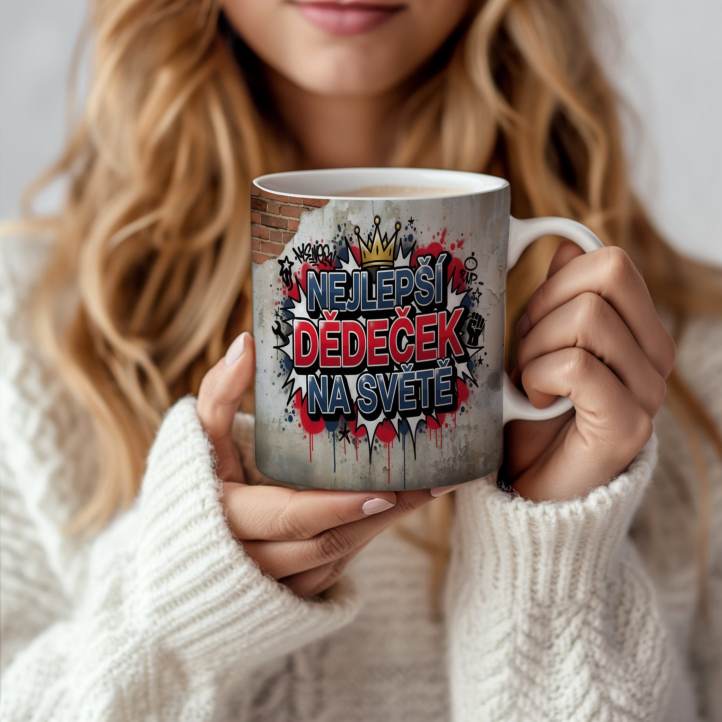 Hrnek s graffiti motivem a nápisem NEJLEPŠÍ DĚDEČEK NA SVĚTĚ.