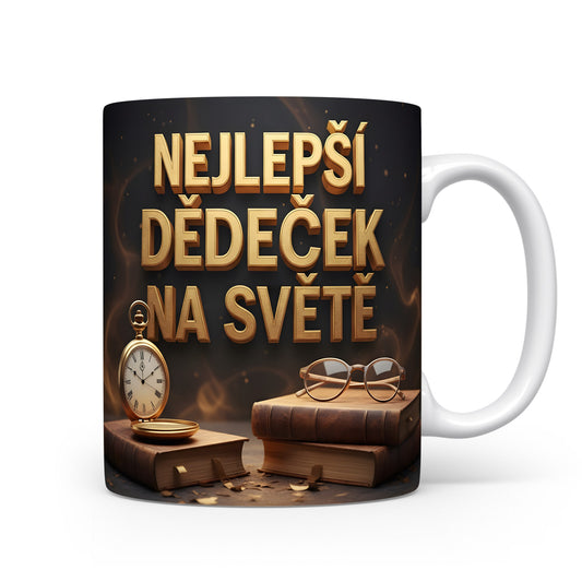 Hrnek s nápisem NEJLEPŠÍ DĚDEČEK NA SVĚTĚ a vintage motivy.