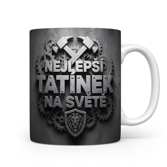 Hrnek s nápisem Nejlepší tatínek na světě s ozubenými koly a kladivy.