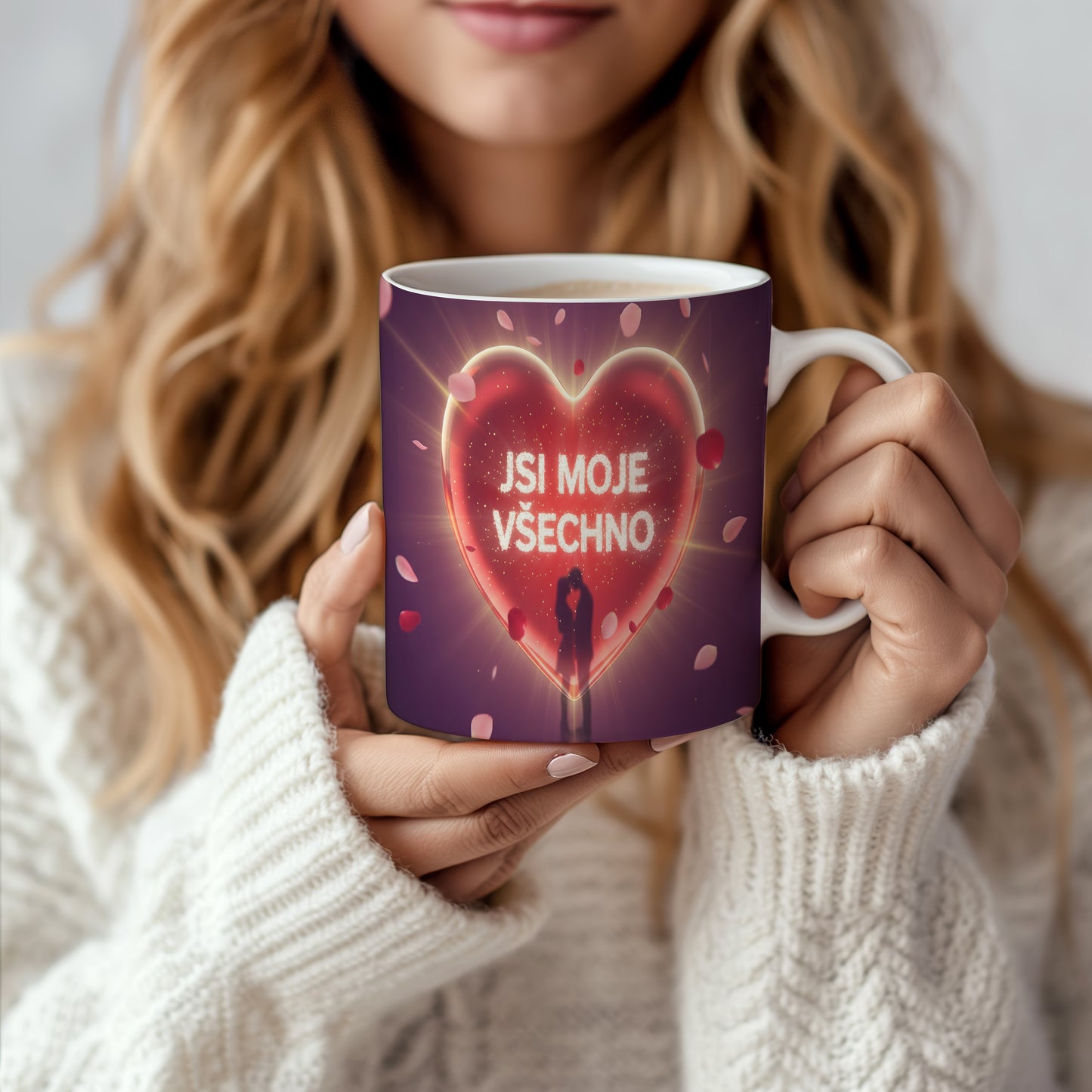 Hrnek s červeným srdcem a textem JSI MOJE VŠECHNO.