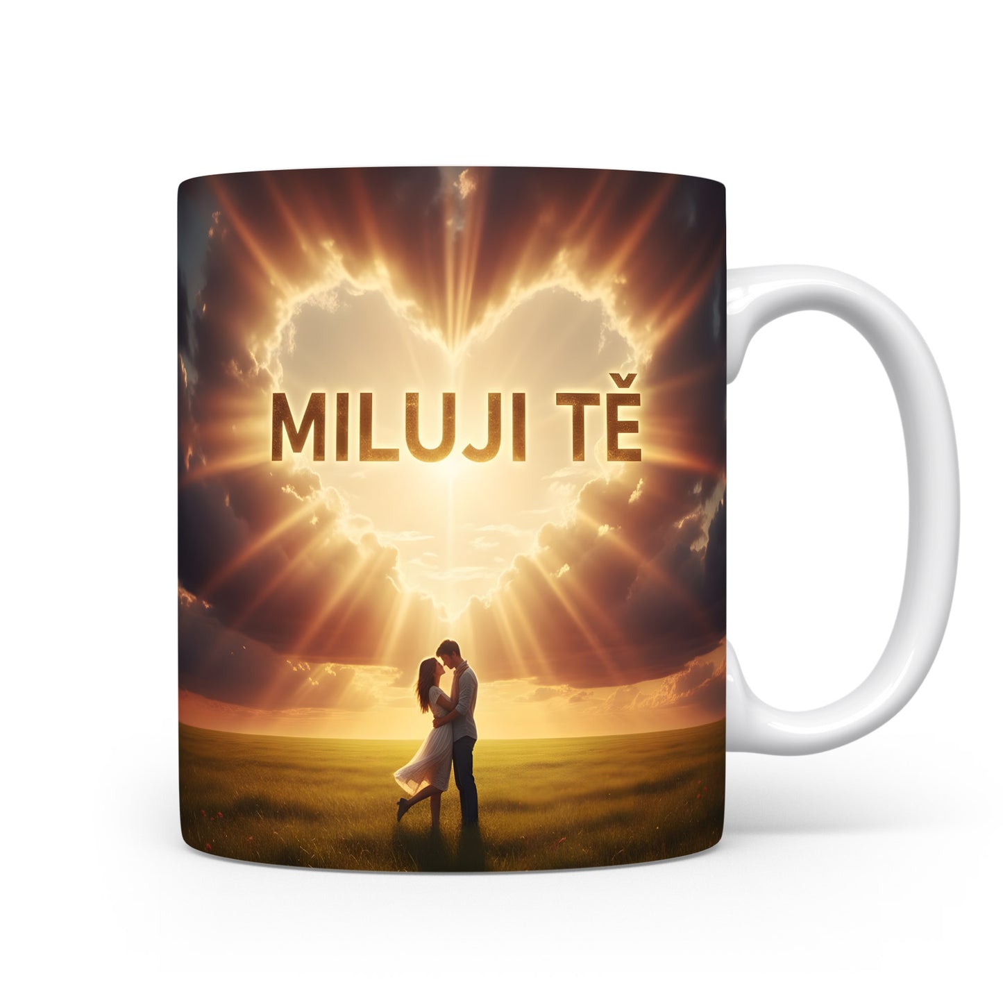Hrnček s nápisem MILUJI TĚ a romantickým motivem slunce a srdce.