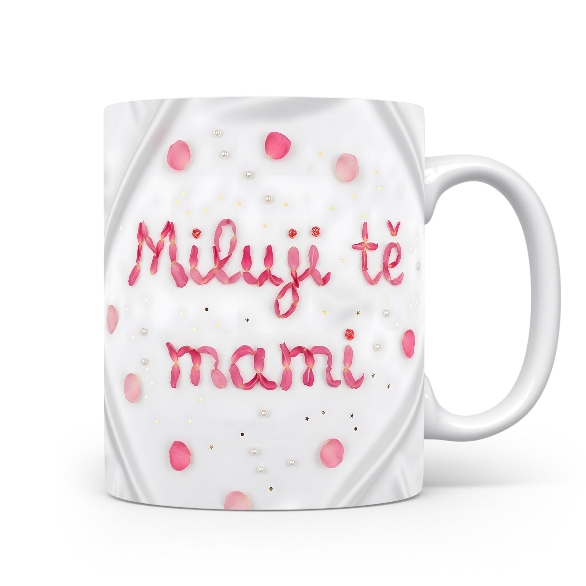 Hrnek Miluji tě mami – okvětní lístky a perly na mramorovém pozadí – varianta 11
