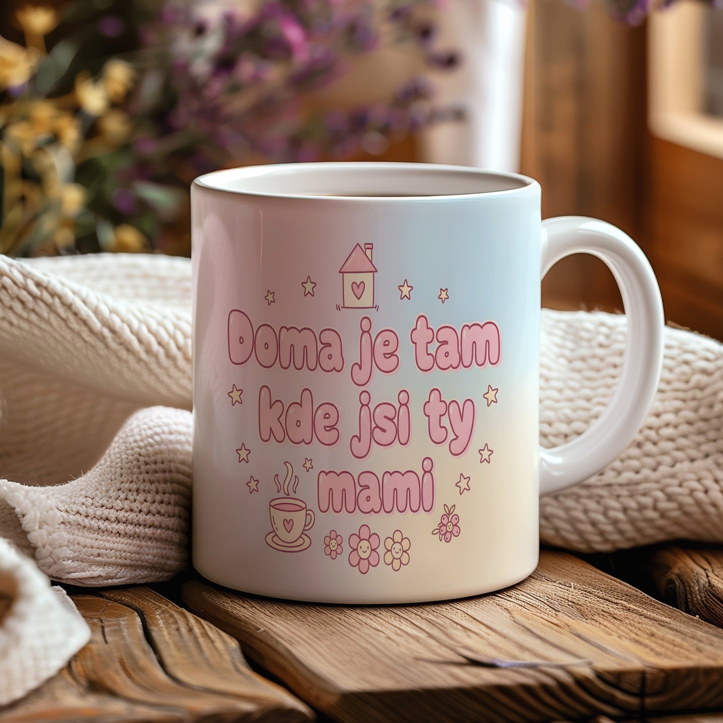 Hrnek Doma je tam kde jsi ty mami – pastelový ráj s veselými motivy – varianta 44