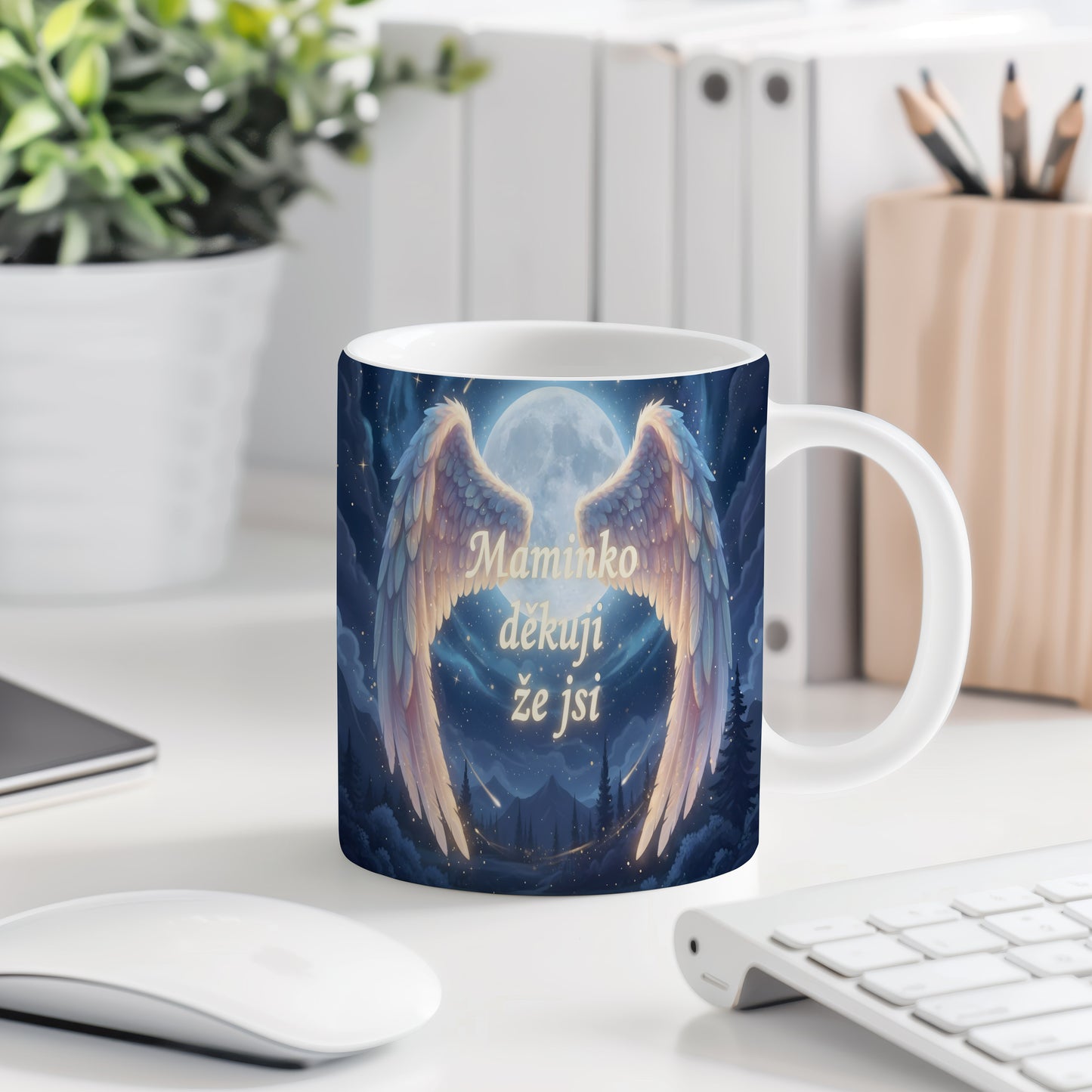 Hrnek Maminko děkuji že jsi – andělská křídla pod zářivým měsícem – varianta 77