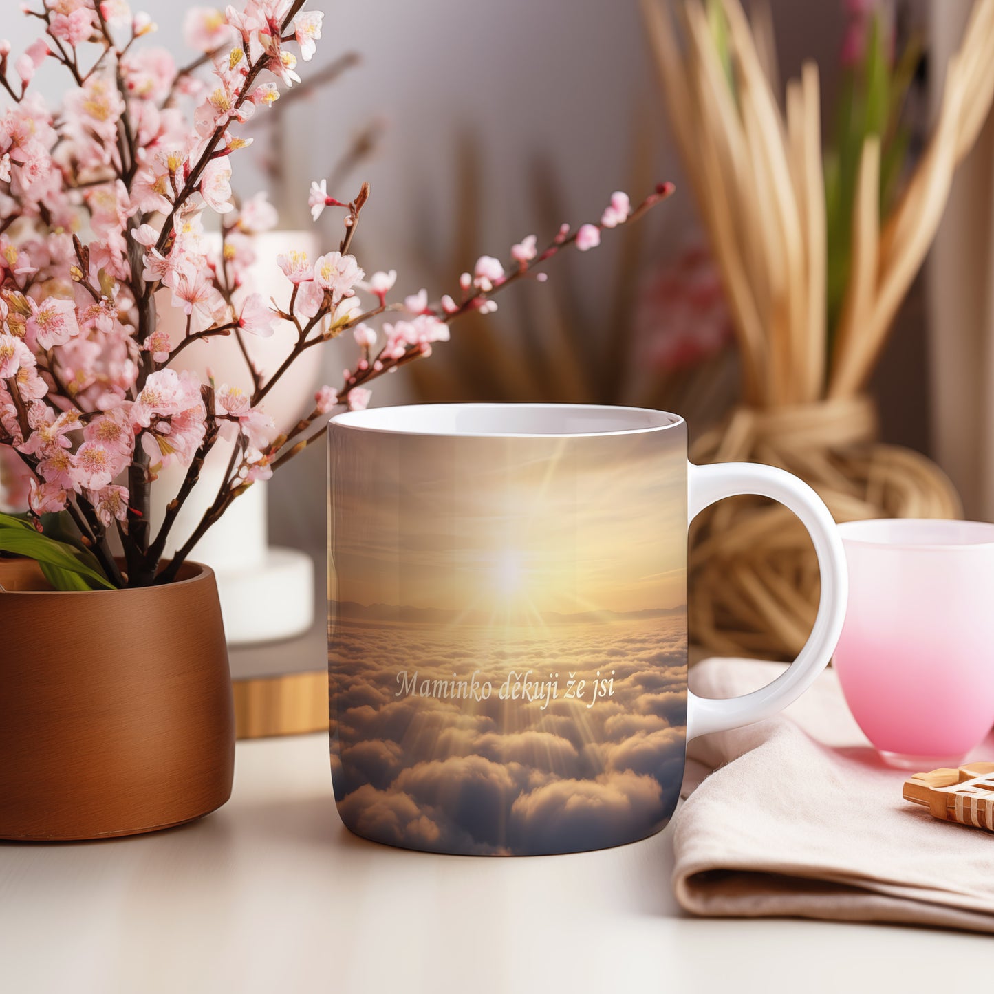 Hrnek Maminko děkuji že jsi – zlatavé paprsky nad oblaky – varianta 55