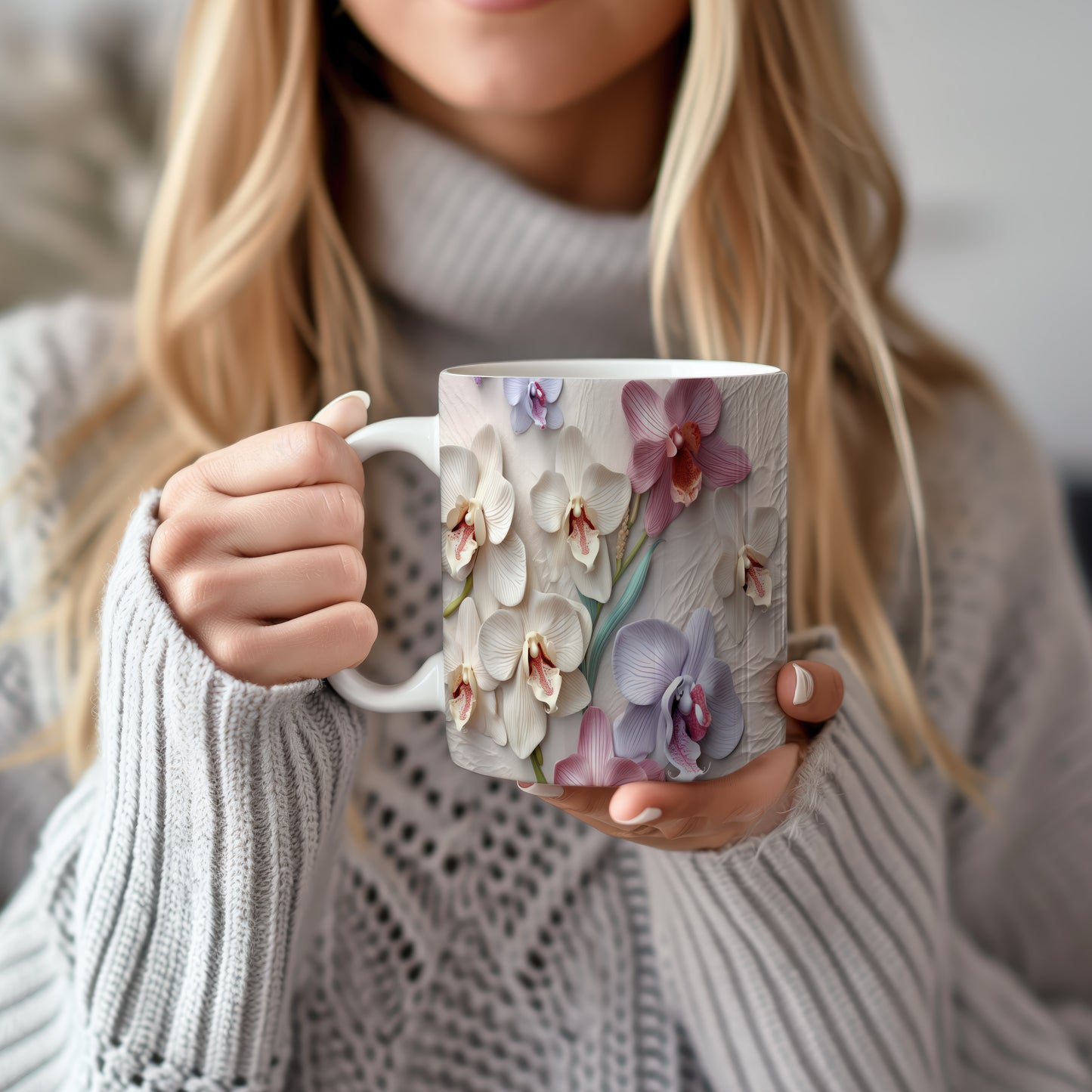 Hrnek s elegantními orchidejemi – bílým provedením