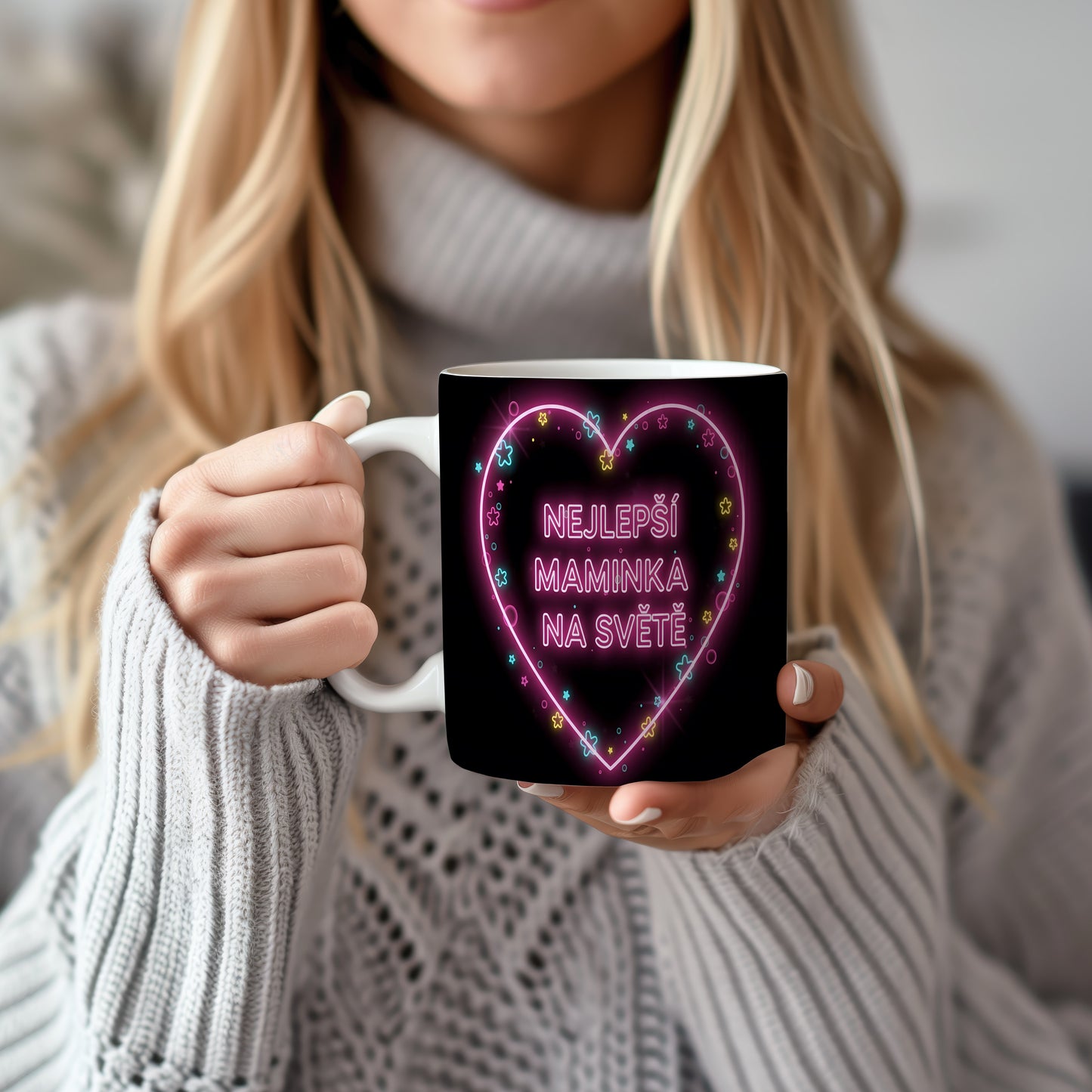Hrnek NEJLEPŠÍ MAMINKA NA SVĚTĚ – zářící neonové srdce s hvězdičkami – varianta 22