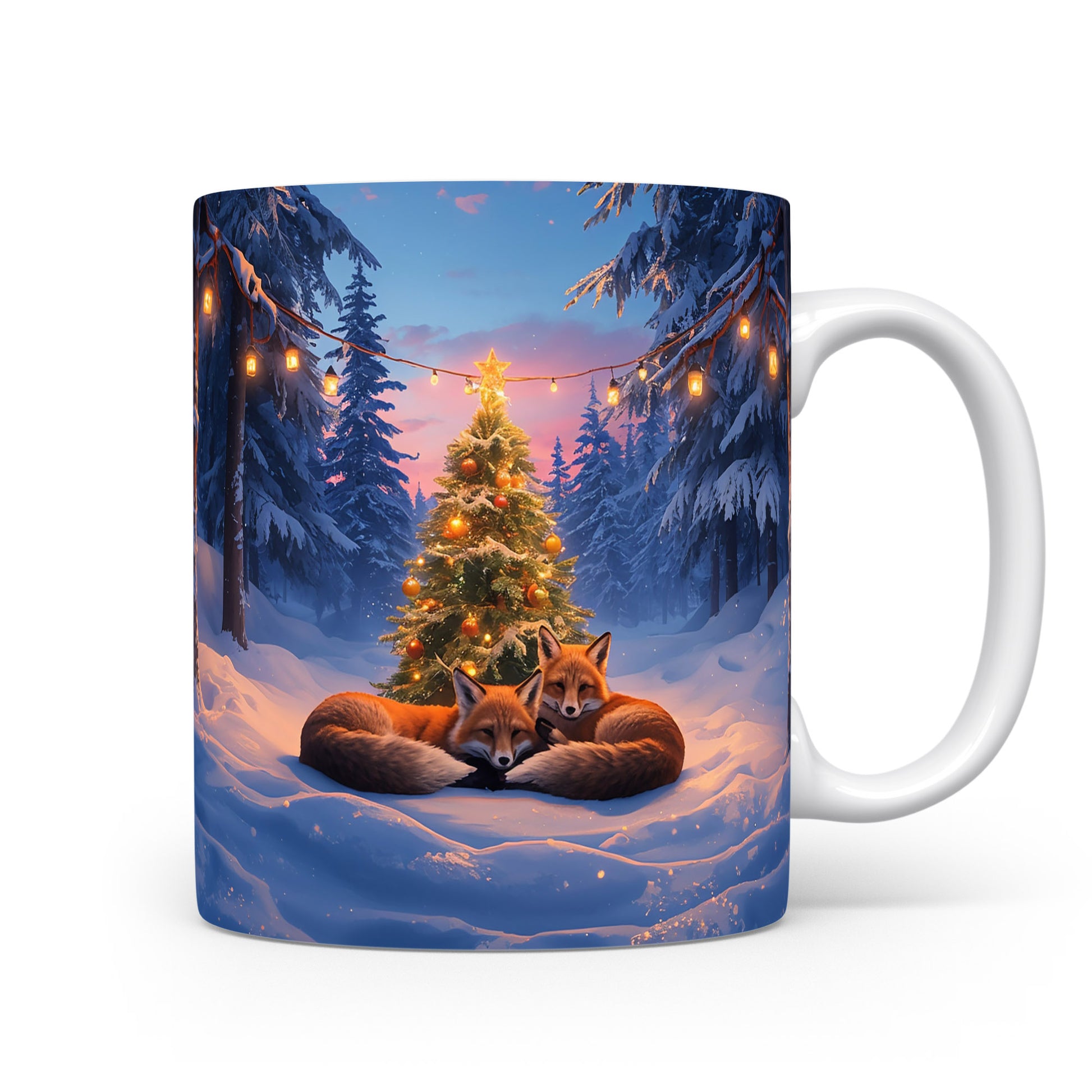 Hrnek s liškami a vánočním stromkem.