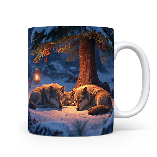 Hrnek s vlky pod stromem.