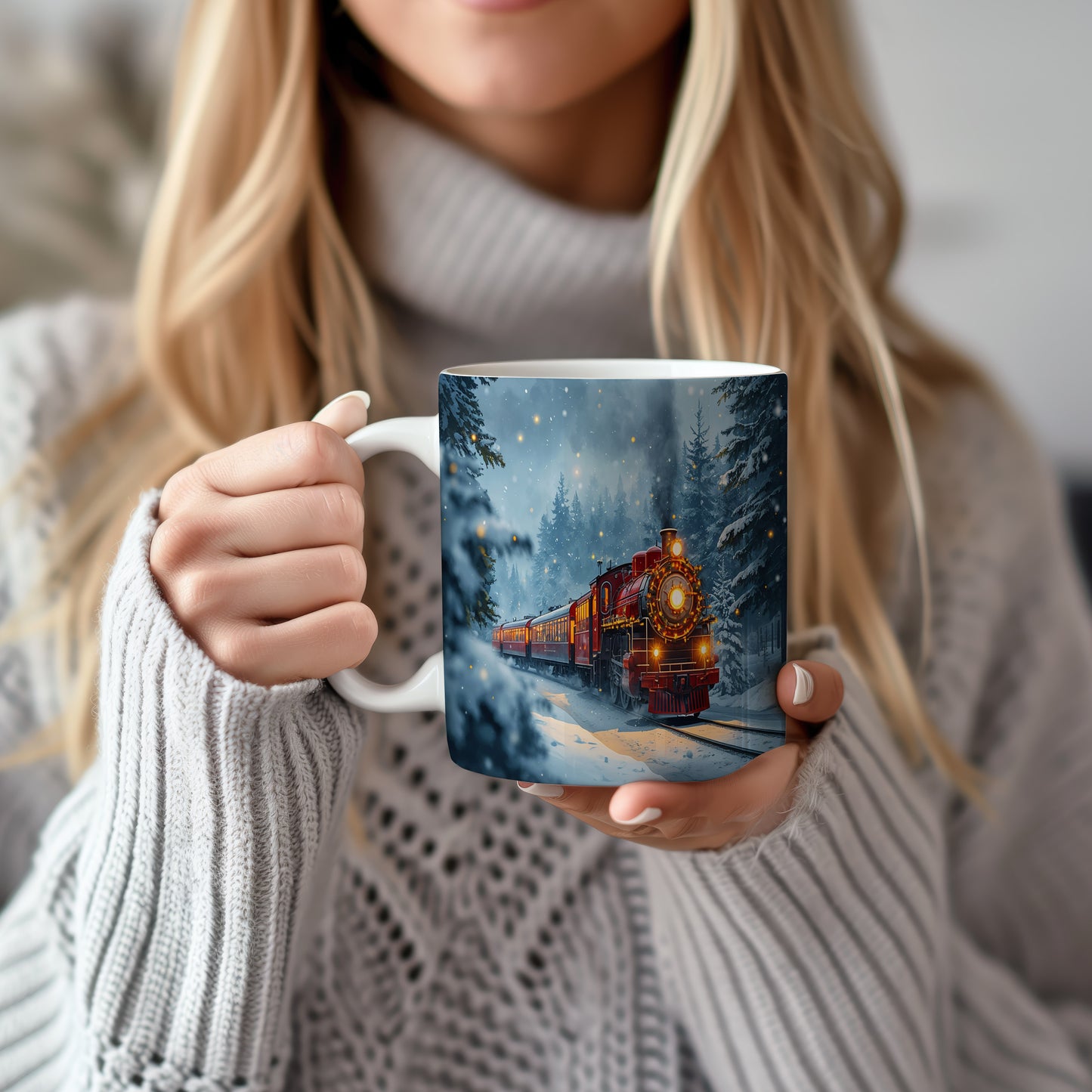 Hrnek s vánočním motivem – parní vlak v zasněženém lese – sníh, lokomotiva