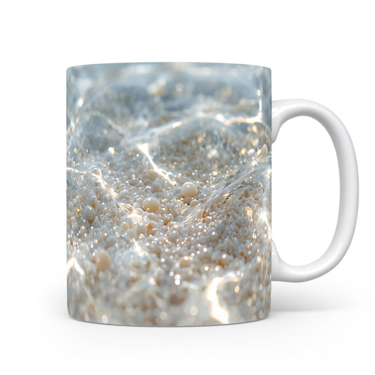 Perlové dno pod vodou s třpytícími se odlesky světla