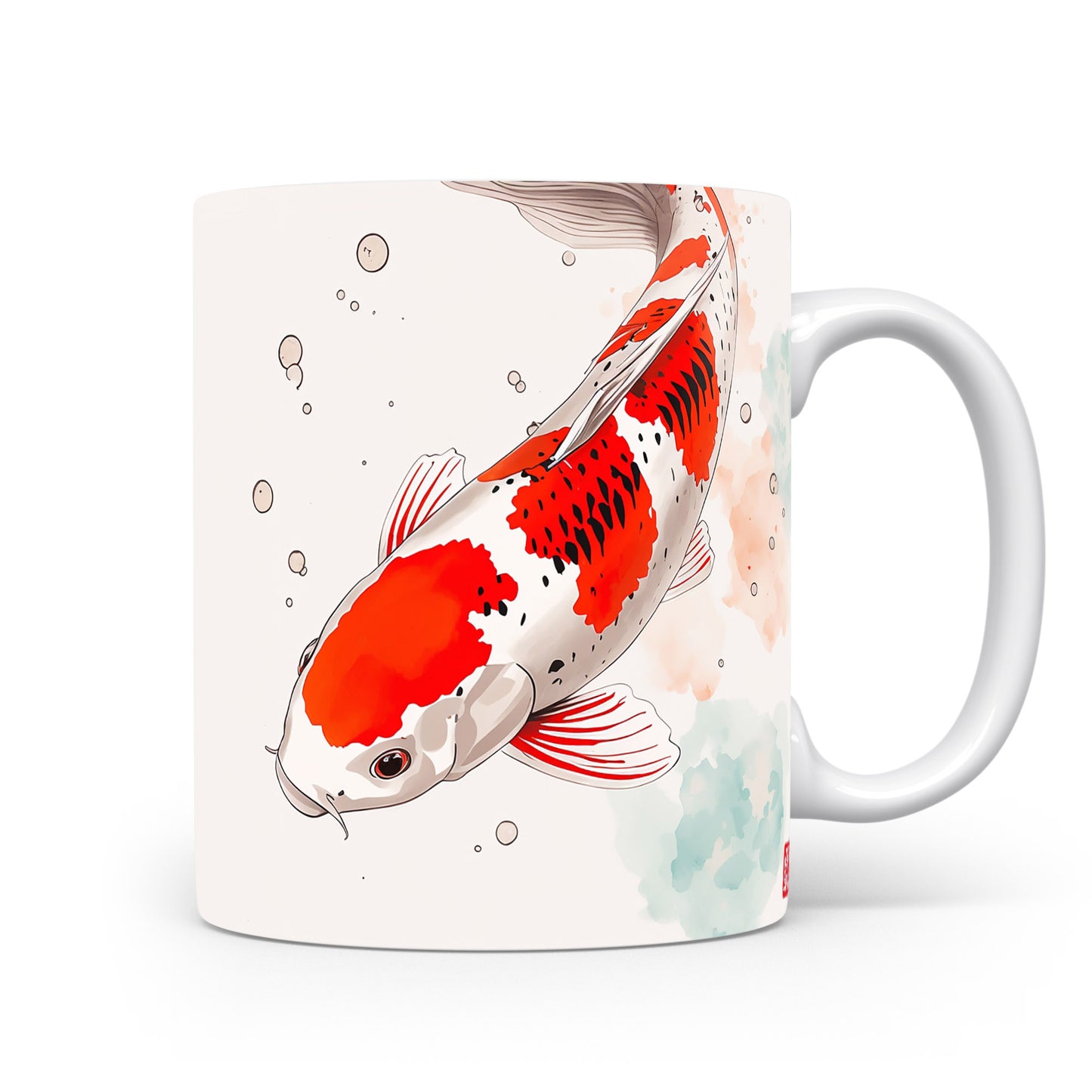 Hrnek s motivem koi kapra plovoucího ve vodě