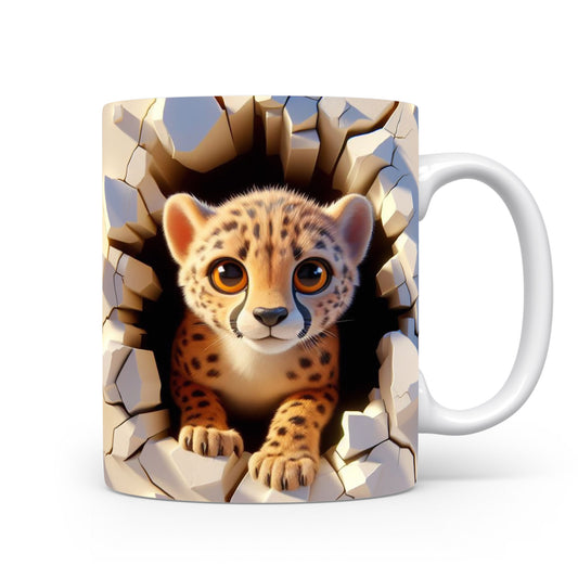 Hrnek s roztomilým leopardím kotětem