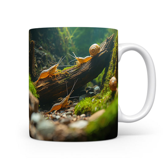 Hrnek s motivem korýšů a šnečků