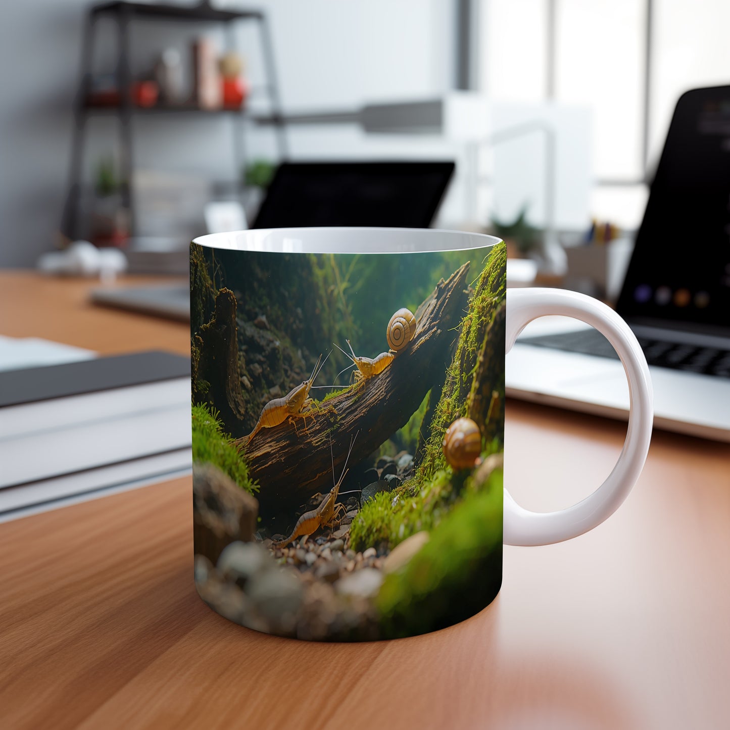 Hrnek s motivem z vodního světa – Tiché šepoty korýšů