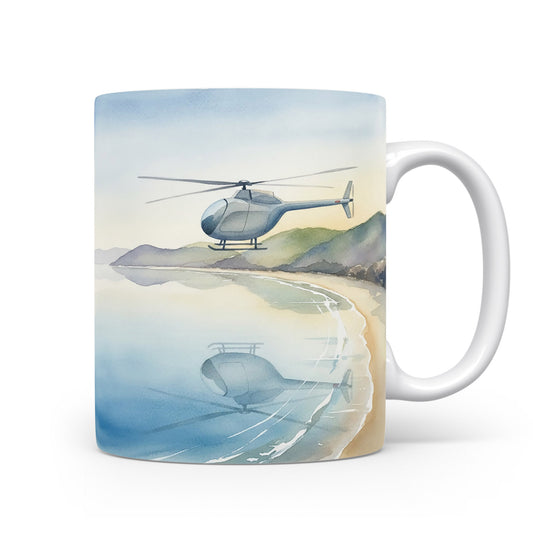 Hrnek s akvarelovou helikoptérou nad pobřežím