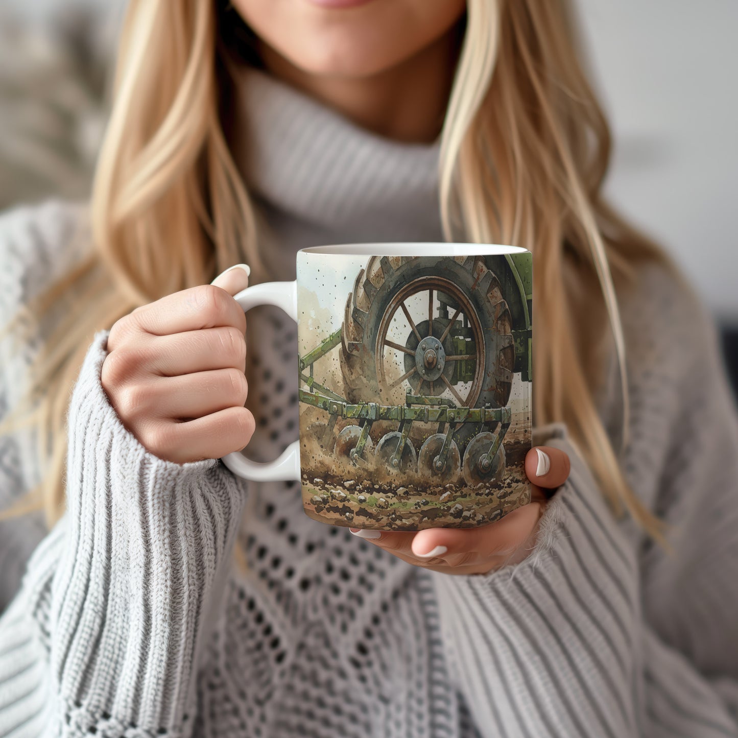 Hrnek s akvarelovým motivem traktoru v poli