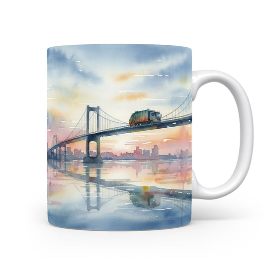 Hrnek s popelářským vozem na mostě