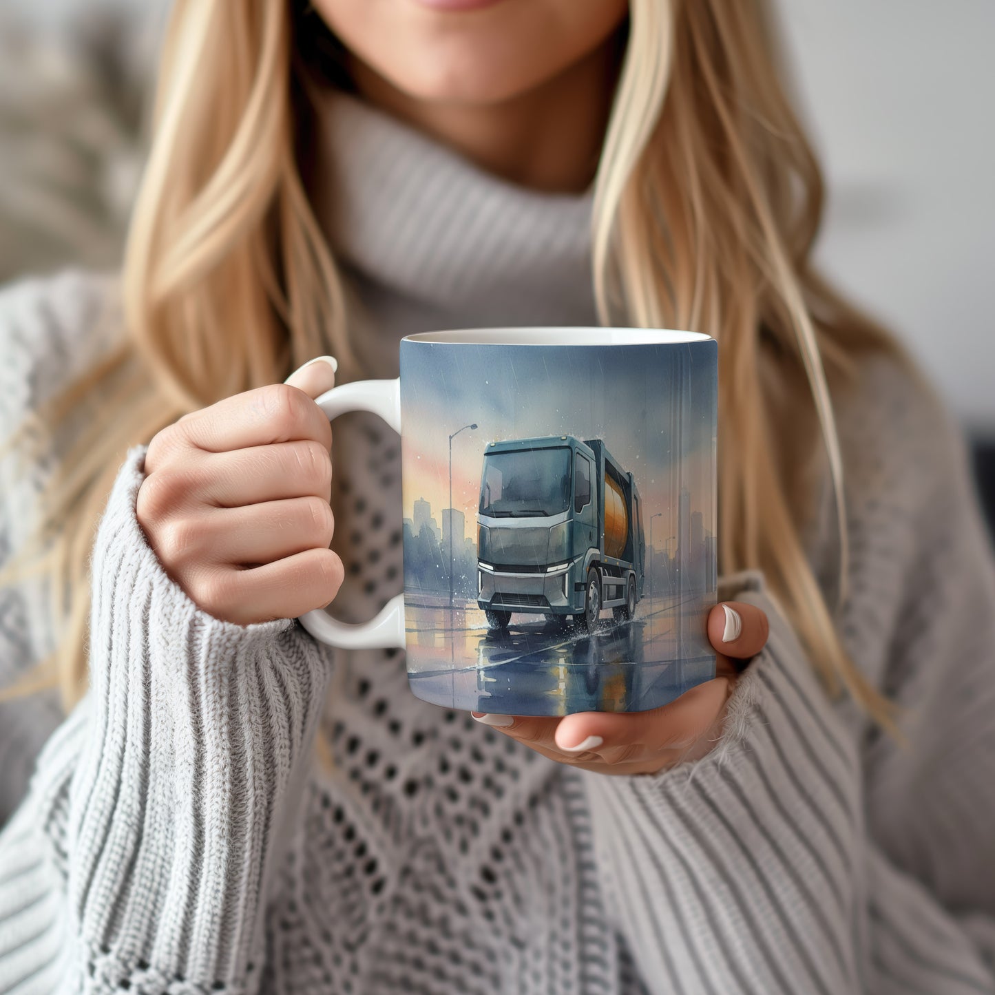 Hrnek s popelářským vozem v ranním dešti