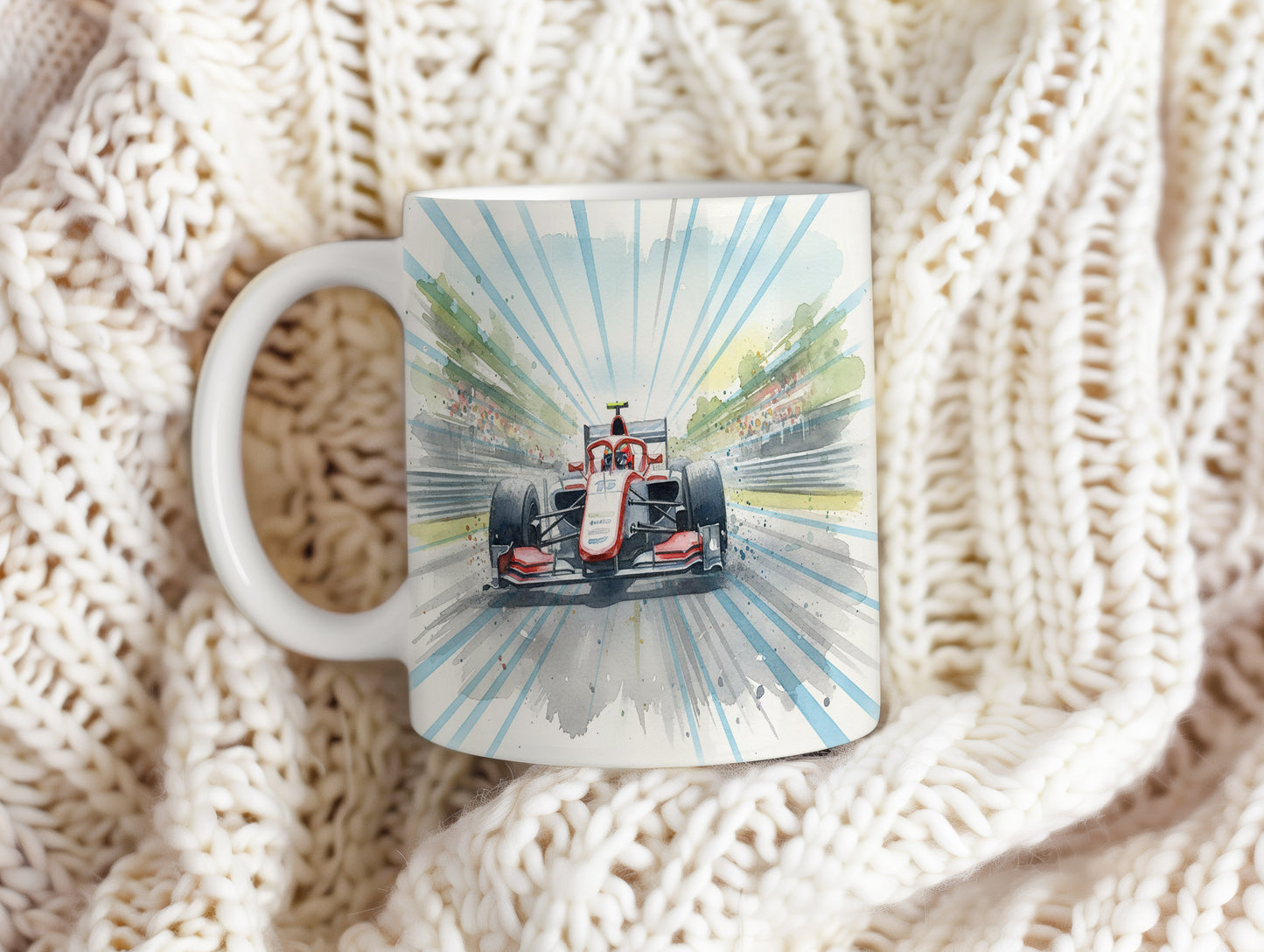 Hrnek s formulí na závodní dráze