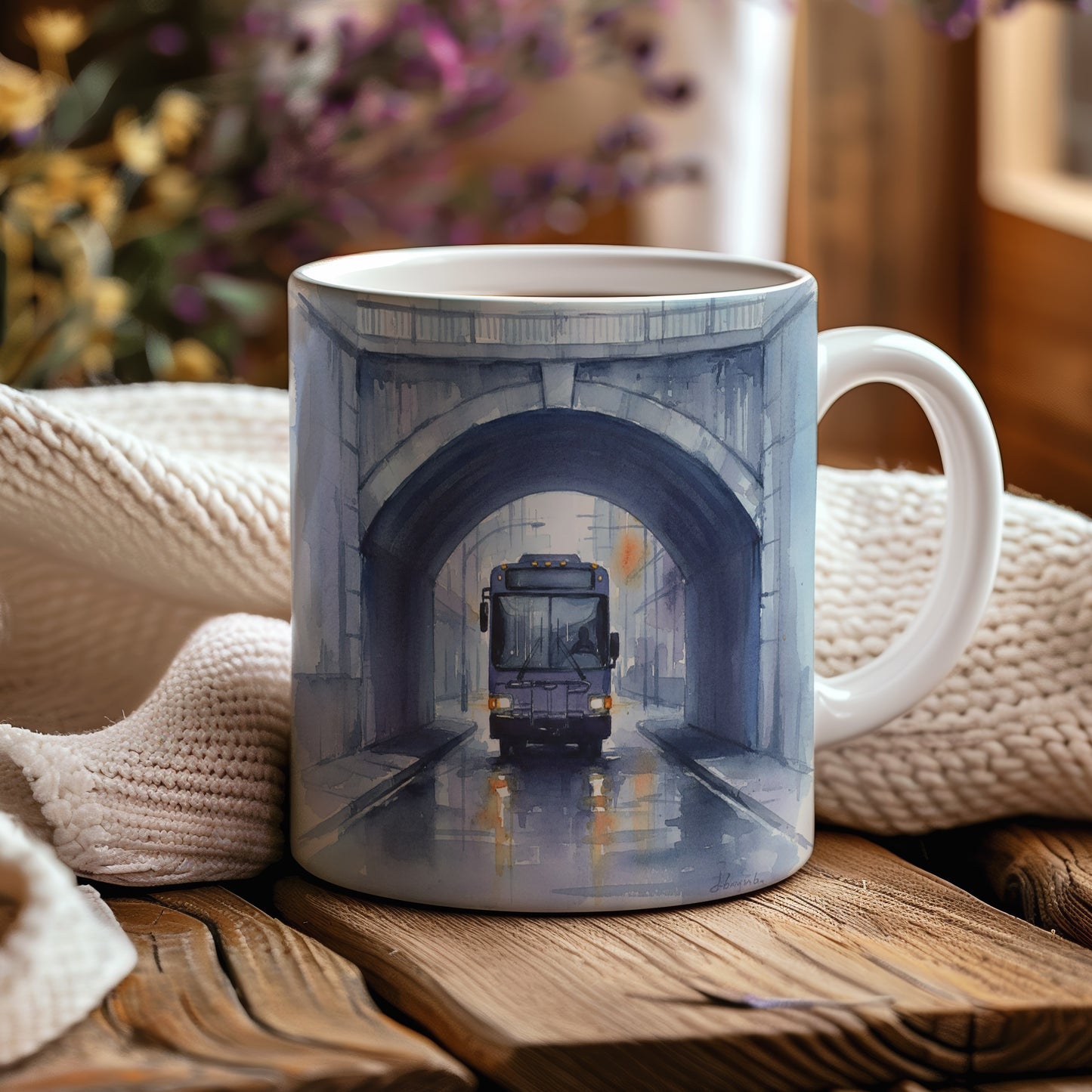 Hrnek s autobusem pod mostem