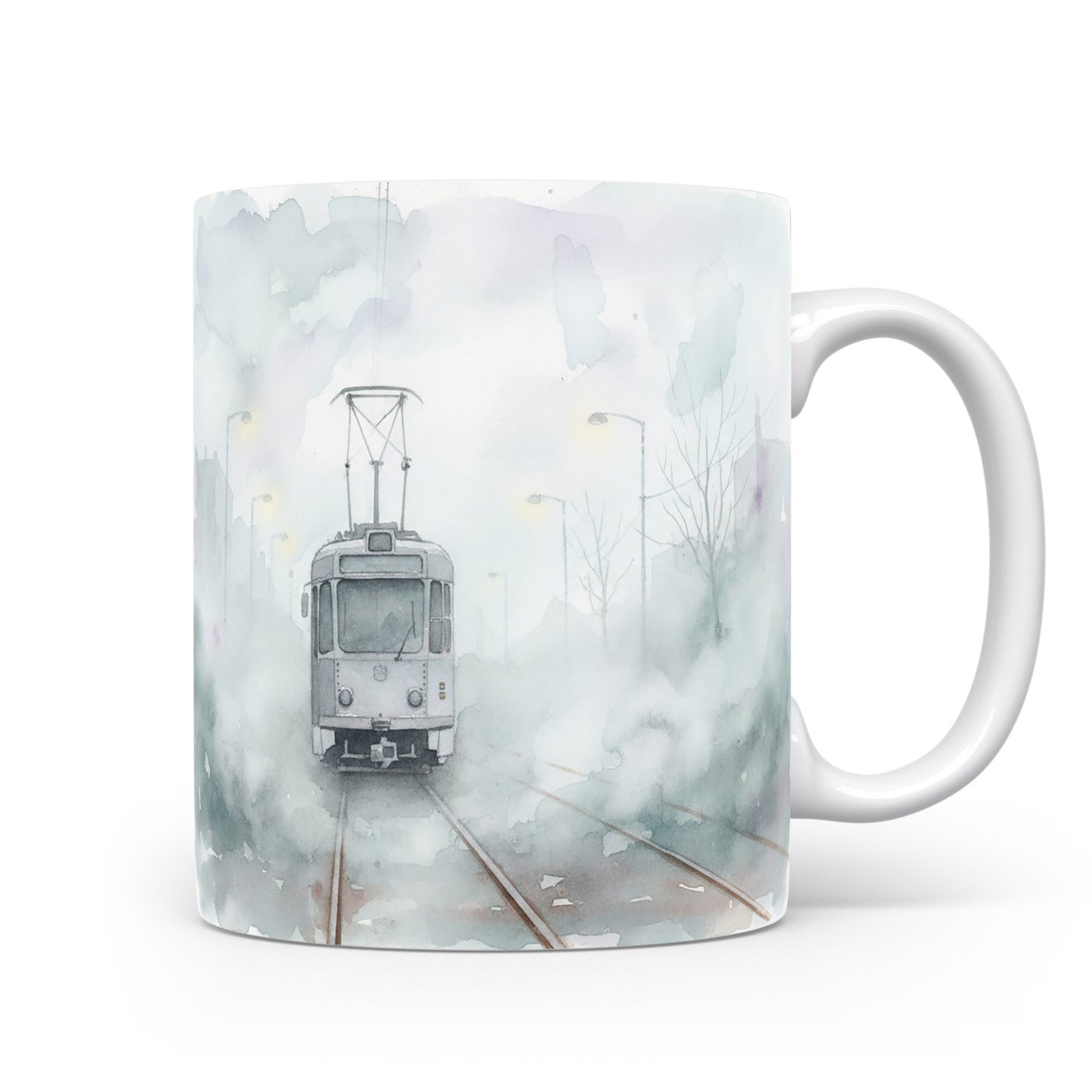 Hrnek s tramvají v mlžném ránu