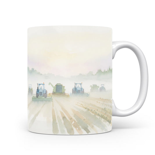 Hrnek s kombajnem na poli