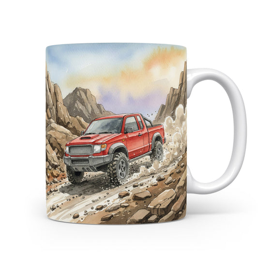 Hrnek s terénním vozem v horách