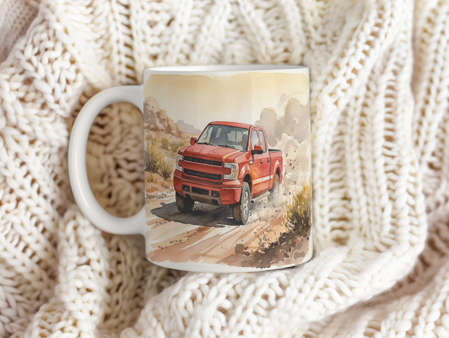 Hrnek s pickupem v pouštní krajině